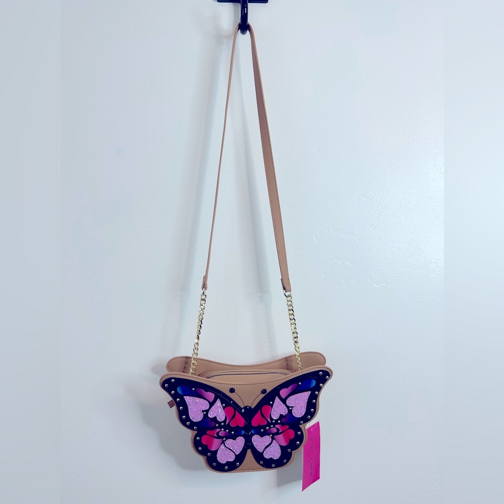 NWT Betsey Johnson Kitsch Bejeweled Butterfly Crossbody Purse 👛 🦋 - Picture 2 of 6